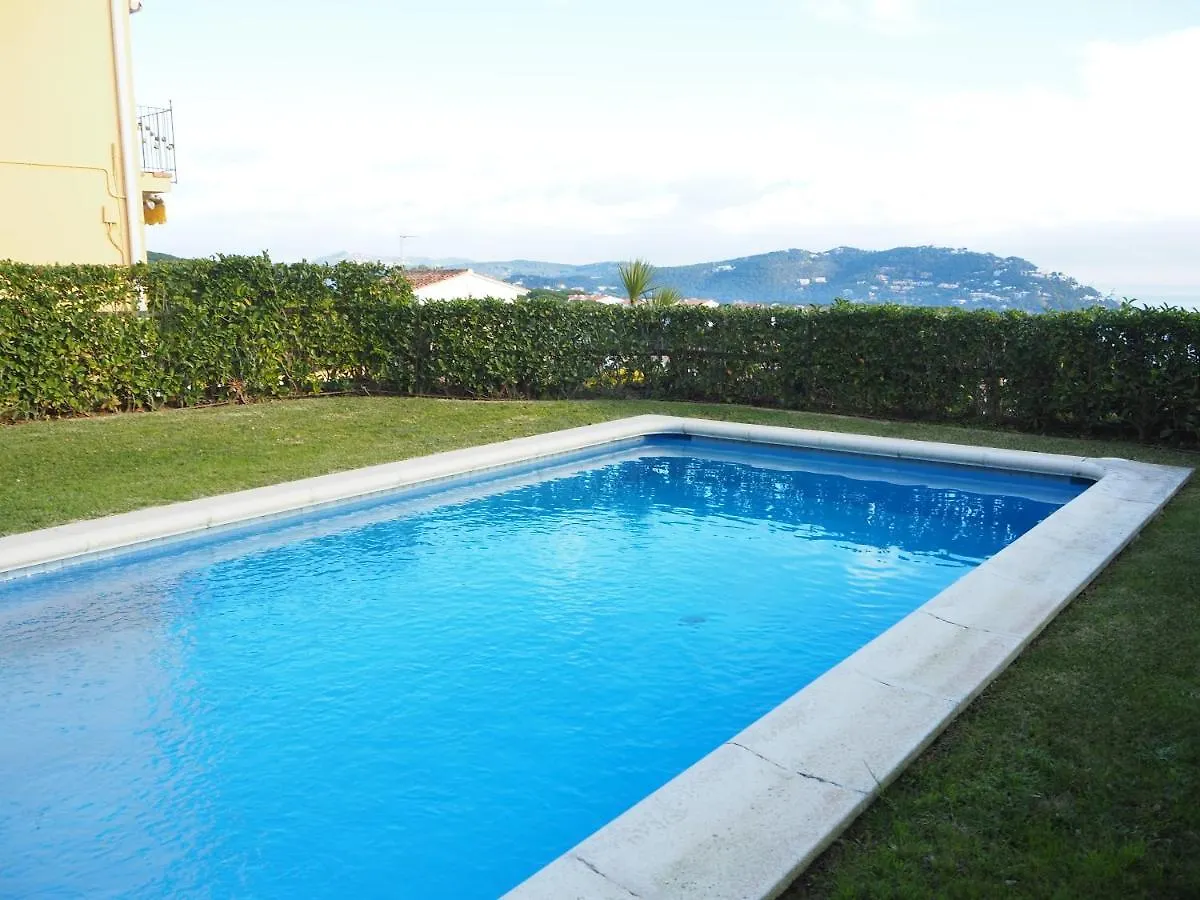 Apartamento con terraza, vistas al mar en Calella de Palafrugell Apartamento España