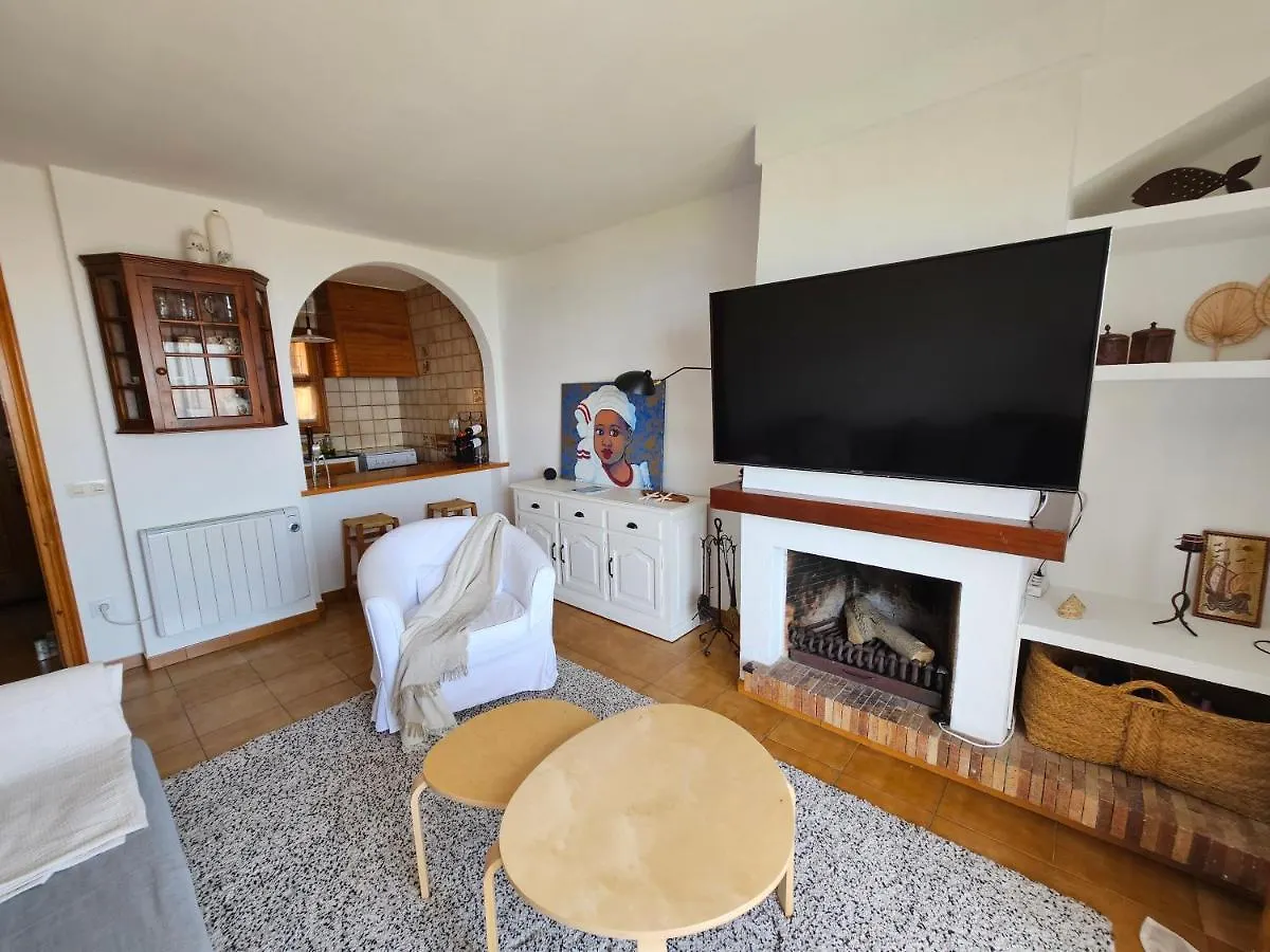 Apartamento con terraza, vistas al mar en Calella de Palafrugell Apartamento